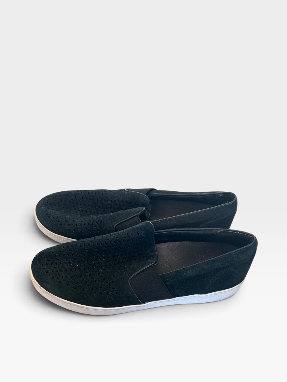 Vionic ladies Slip-On Casual Shoes - Black size 9